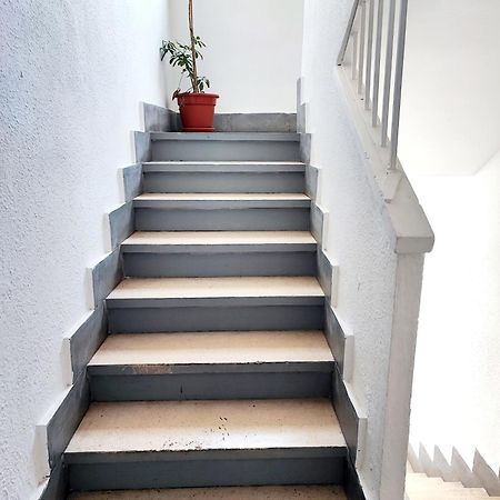 Bright And Quiet Studio In مالقة المظهر الخارجي الصورة